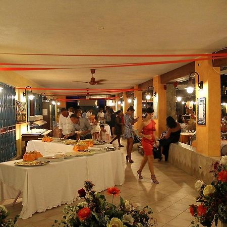 Villaggio Piscina Rei Monte Nai Ngoại thất bức ảnh